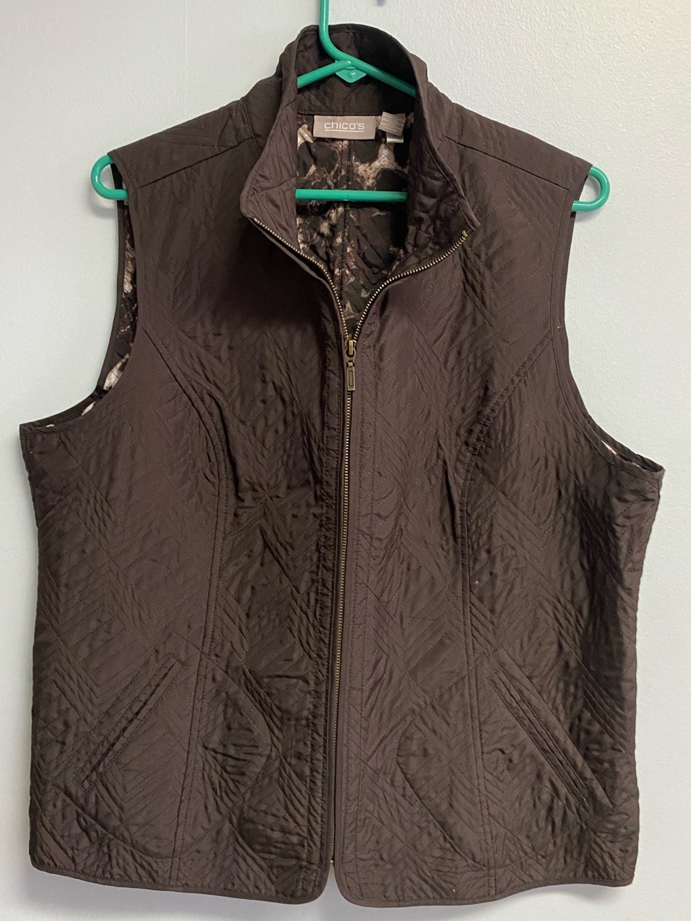 CHICO'S LIGHTWEIGHT VEST - LARGE (2)